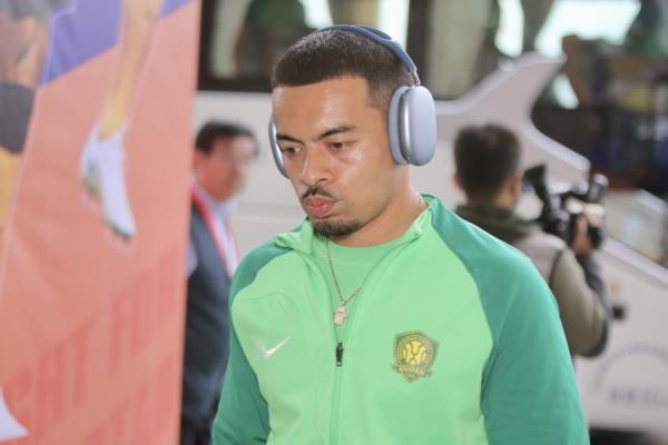 記者：李可以自由身加入申花，將增強球隊中場實力和厚度